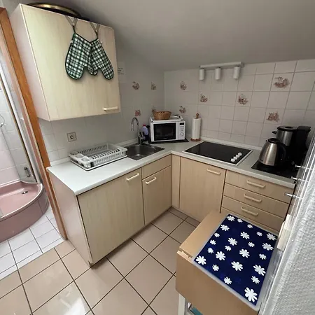 Haus Lieselotte Apartment *