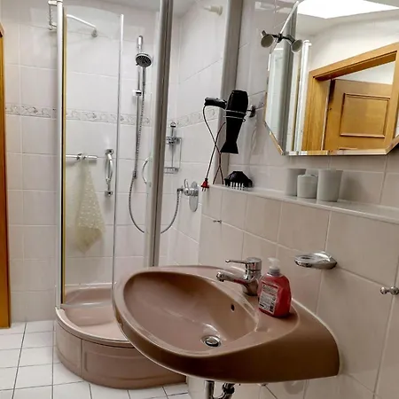 Apartment Haus Lieselotte Kuehlungsborn